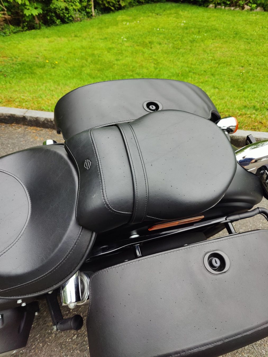 Harley-Davidson Chopper: Motorrad Harley Davidson FXDB - Schwarz-Matt – Usato da Volketswil venduto da fz-c 2