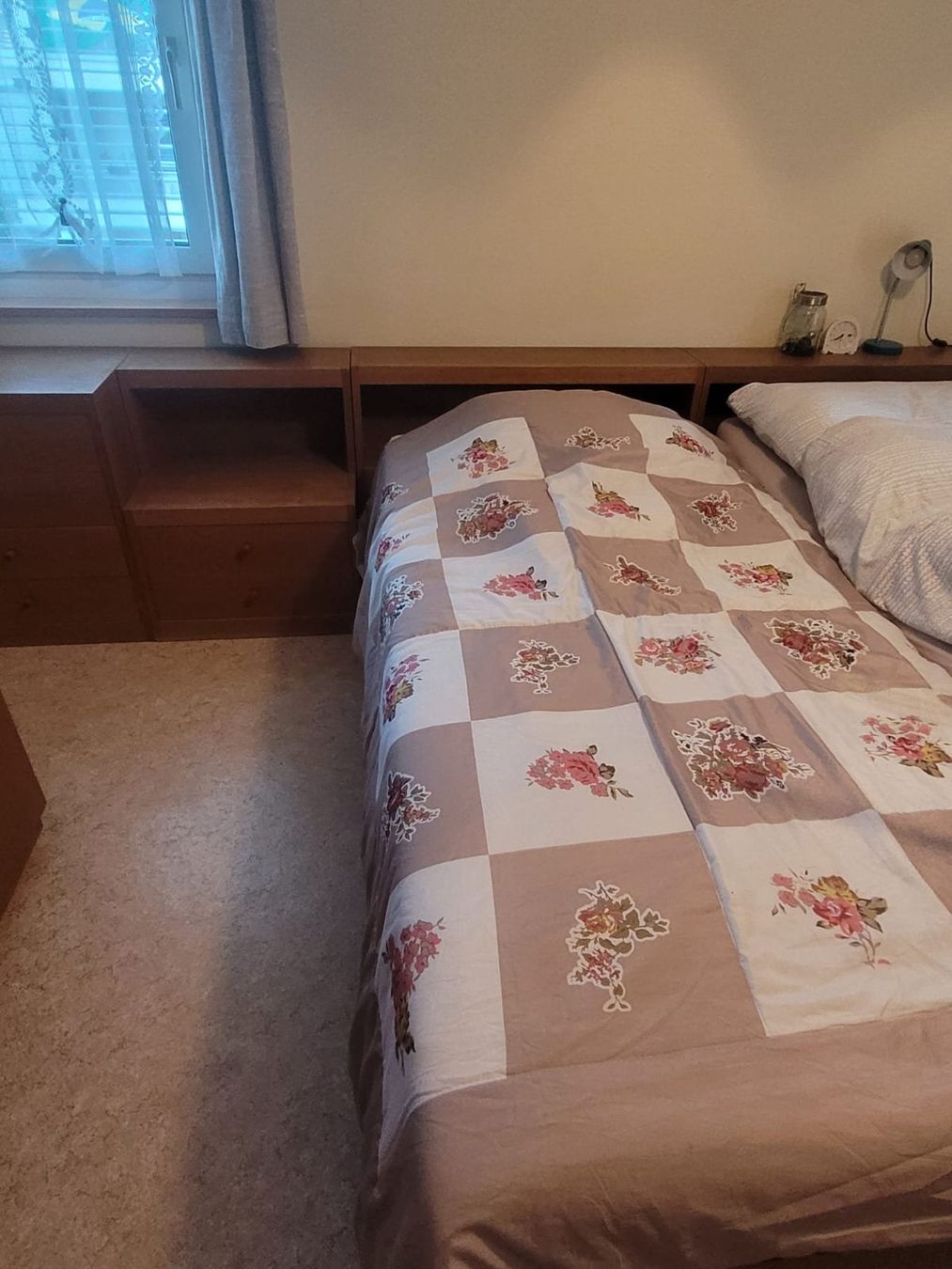 Lits: 90er Bett Eichholzrahmen – D'occasion à Känerkinden par Mirj84