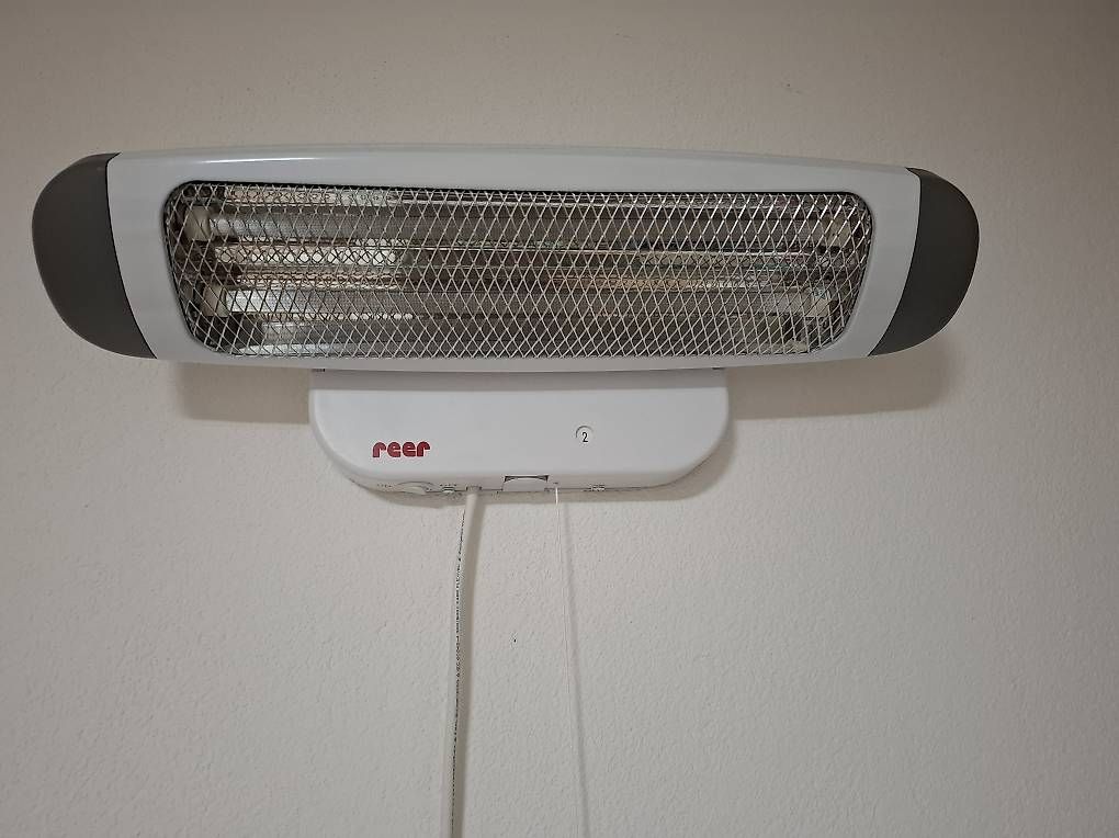 Reer Radiatori: Heizstrahler Reer FeelWell – Usato da Marthalen venduto da ndo01