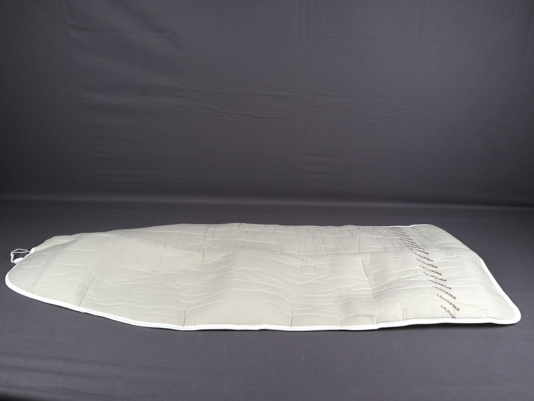 Laurastar Assi da stiro: LAURASTAR Ironing board Cover Beige – Nuovo (secondo la descrizione) da Steinen venduto da Restwert_Steinen 1