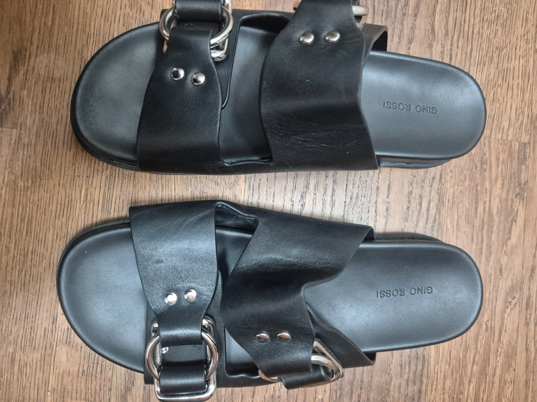 Scarpe da donna: Black Gino Rossi leather sandals size 38 – Usato da Zürich venduto da monadiederich