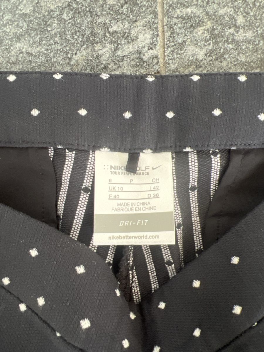 Nike Pantaloni: Nike Golfhose, 38 – Usato da Ipsach venduto da Ma_Nu24 1