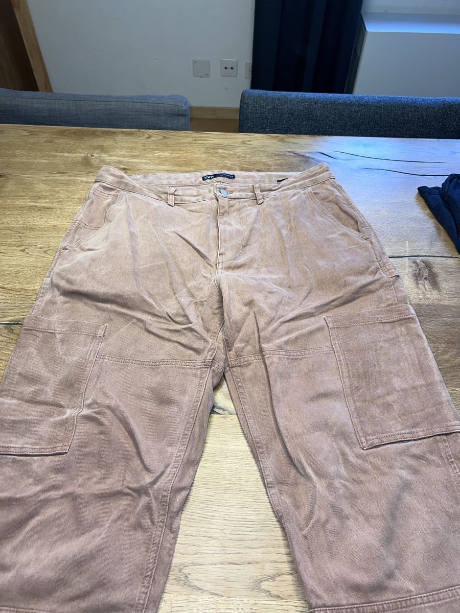 Zara Pantaloni: Zara Hose, Grösse 46, Braun – Usato da Horw venduto da ratta1996 2