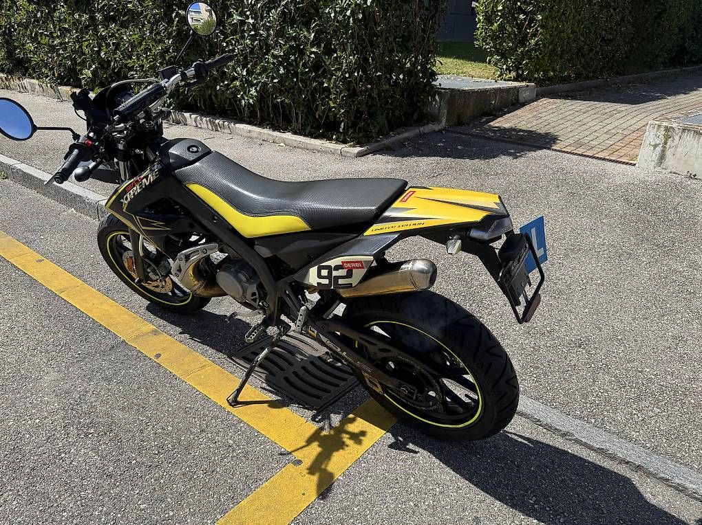 Strada: Moto Derbi Senda 50 SM XTrem – Usato da Le Grand-Saconnex venduto da Snano 2