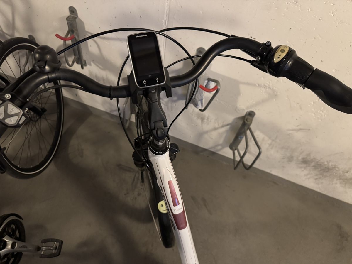 Kettler Biciclette: Kettler E-Bike weiss mit Korb, – Usato da Vilters venduto da tha-tha 2