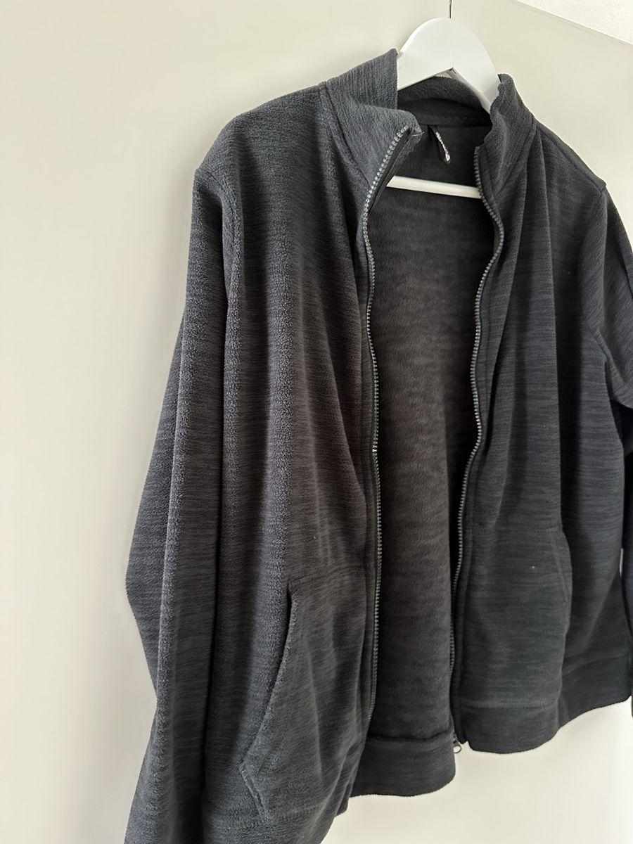 Jacken: Chicoree Fleecejacke Gr. M, schwarz – Gebraucht aus Reinach BL von Alles_muss_weg00 1