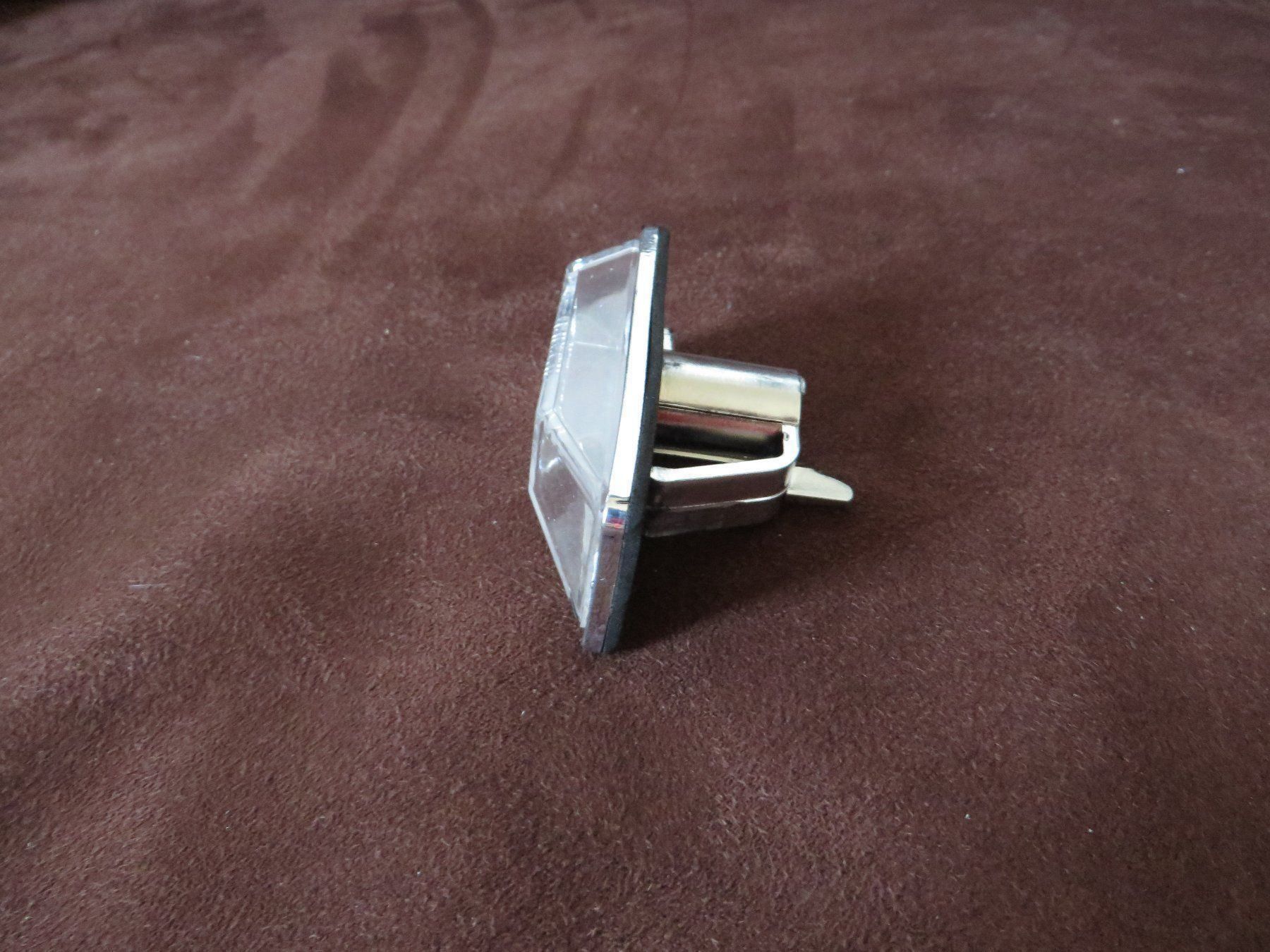 Peugeot Tutti pezzi di ricambio auto: Peugeot 306 weiser Blinker Seitenblinker – Nuovo (secondo la descrizione) da Bettenhausen venduto da Binford8000 2