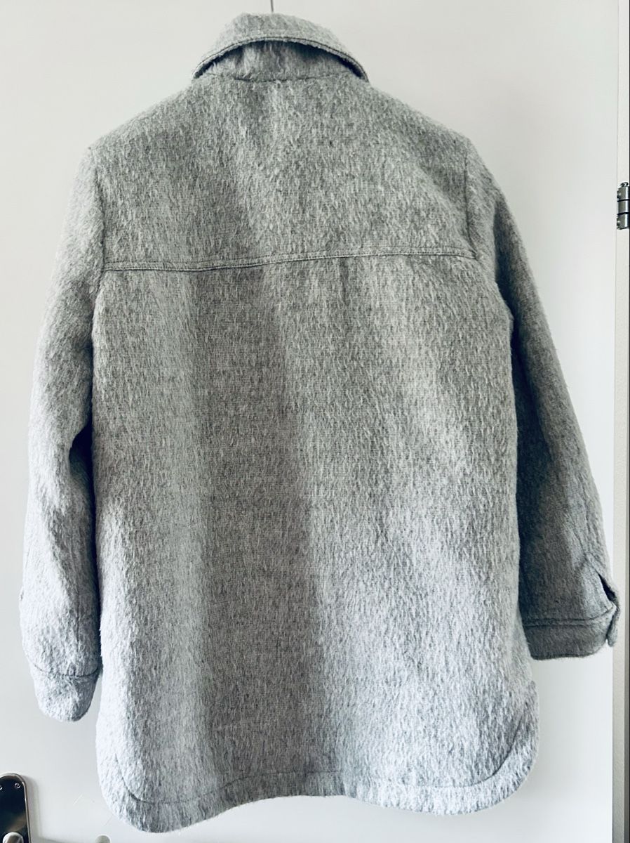 Tally Weijl Giacche: Graue Tally Weijl Winterjacke, Gr. S – Usato da Urdorf venduto da Bailey72 2