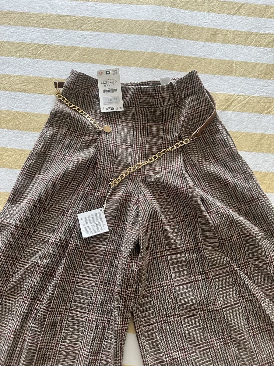 Zara Hosen: Long Bermudas with belt  – Neu und originalverpackt aus Buchrain von Franciscacsousa 3