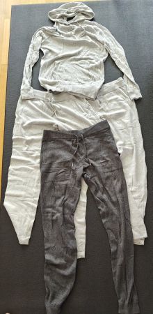 1 Kapuzenpullover und 3 Jogginghosen Grösse M Kaschmir