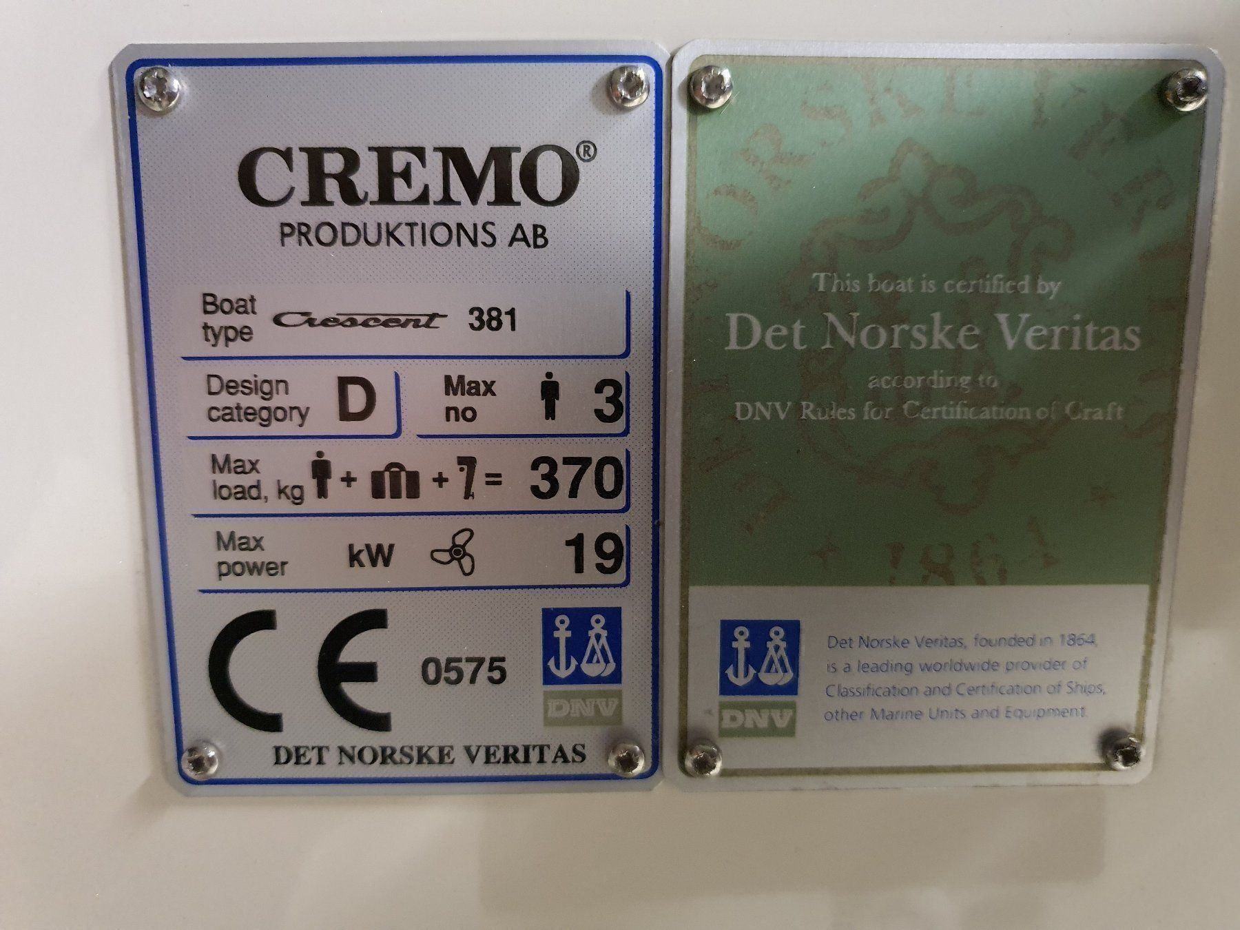Crescent Barche: Motorboot 20PS.plus Trailer zu verkaufen. – Usato da Hallwil venduto da Dracco 9