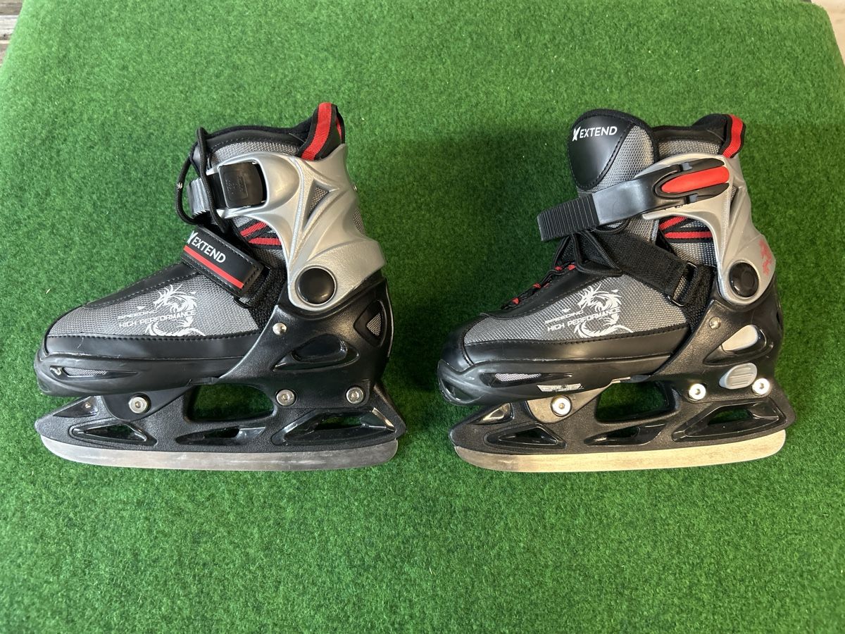 Pattini da ghiaccio: Schlittschuhe Extend verstellbar 33-36 – Usato da Guttet-Feschel venduto da Swissdarter 1