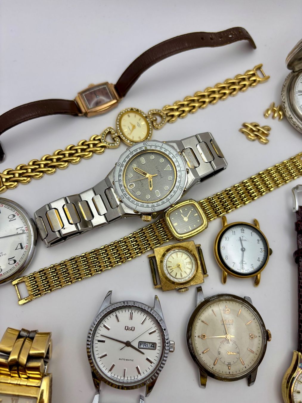 Bucherer Uhren: Mega Uhrenlot – Defekt aus Rorschach von ZeitWerk.10 3