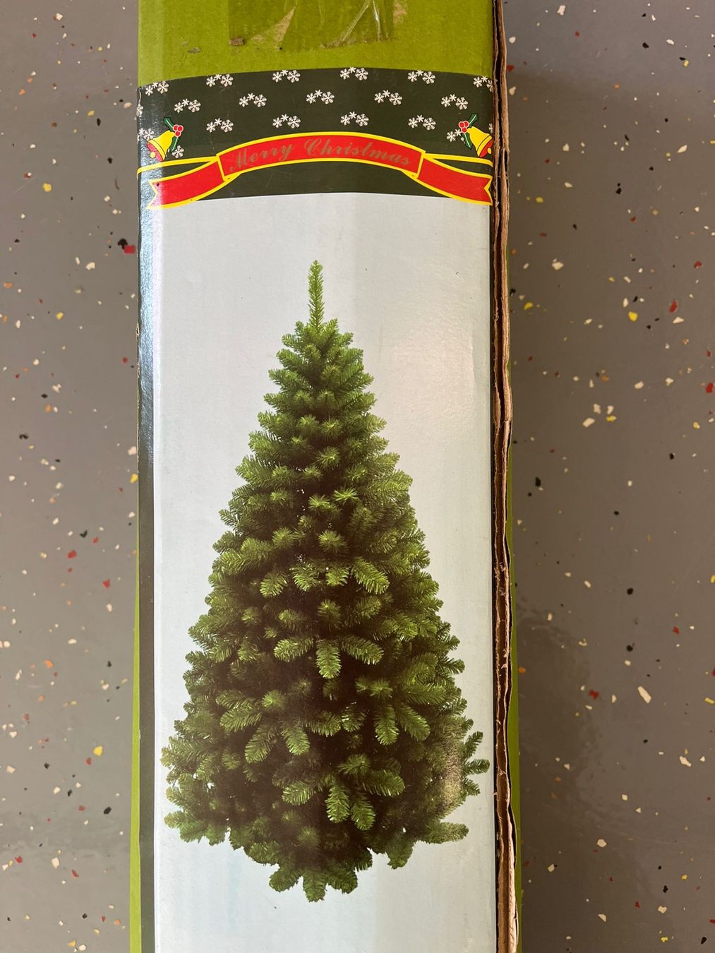 Knstlicher Tannenbaum Weihnachten (Gebraucht) in Wiggen fr CHF 9  mit  Lieferung auf Ricardo kaufen