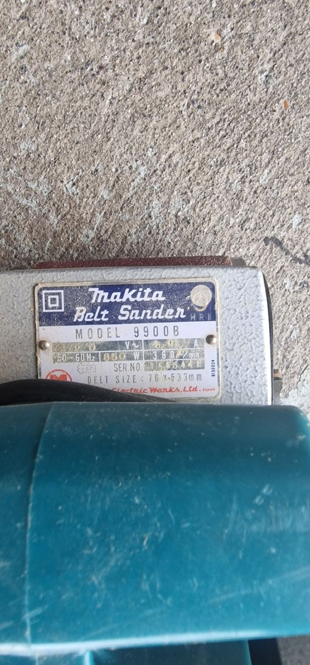 Makita Aiguiseuses & polisseuses: Schlaifmaschine – D'occasion à wallisellen par bmw0101 2