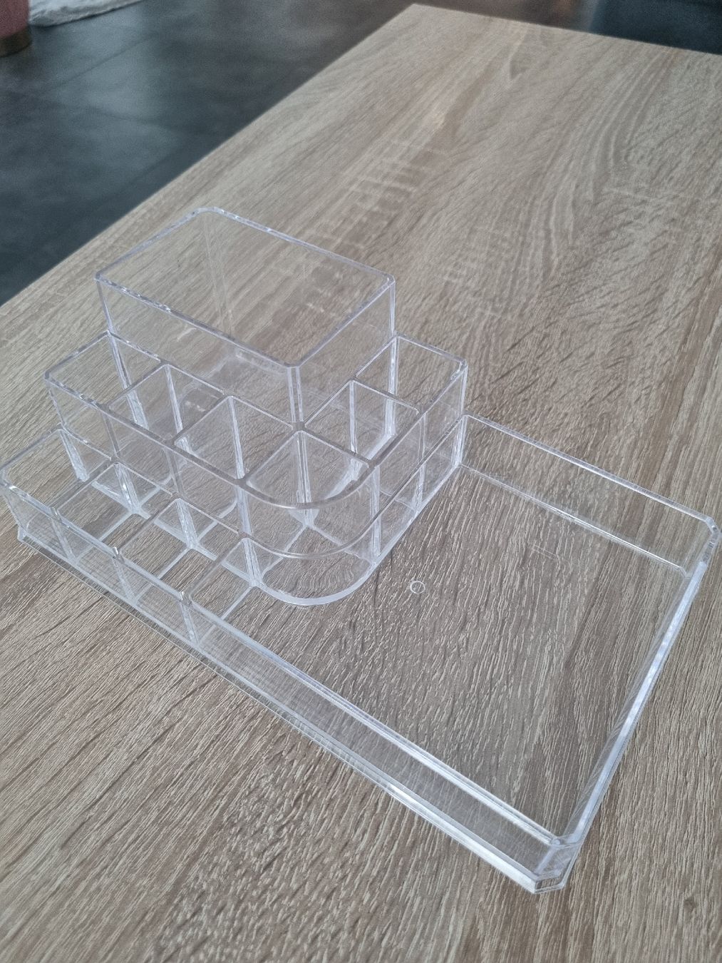 Behälter & Ähnliches: Kosmetik Organizer transparent gebraucht – Gebraucht aus Thierachern von rob_xm6d