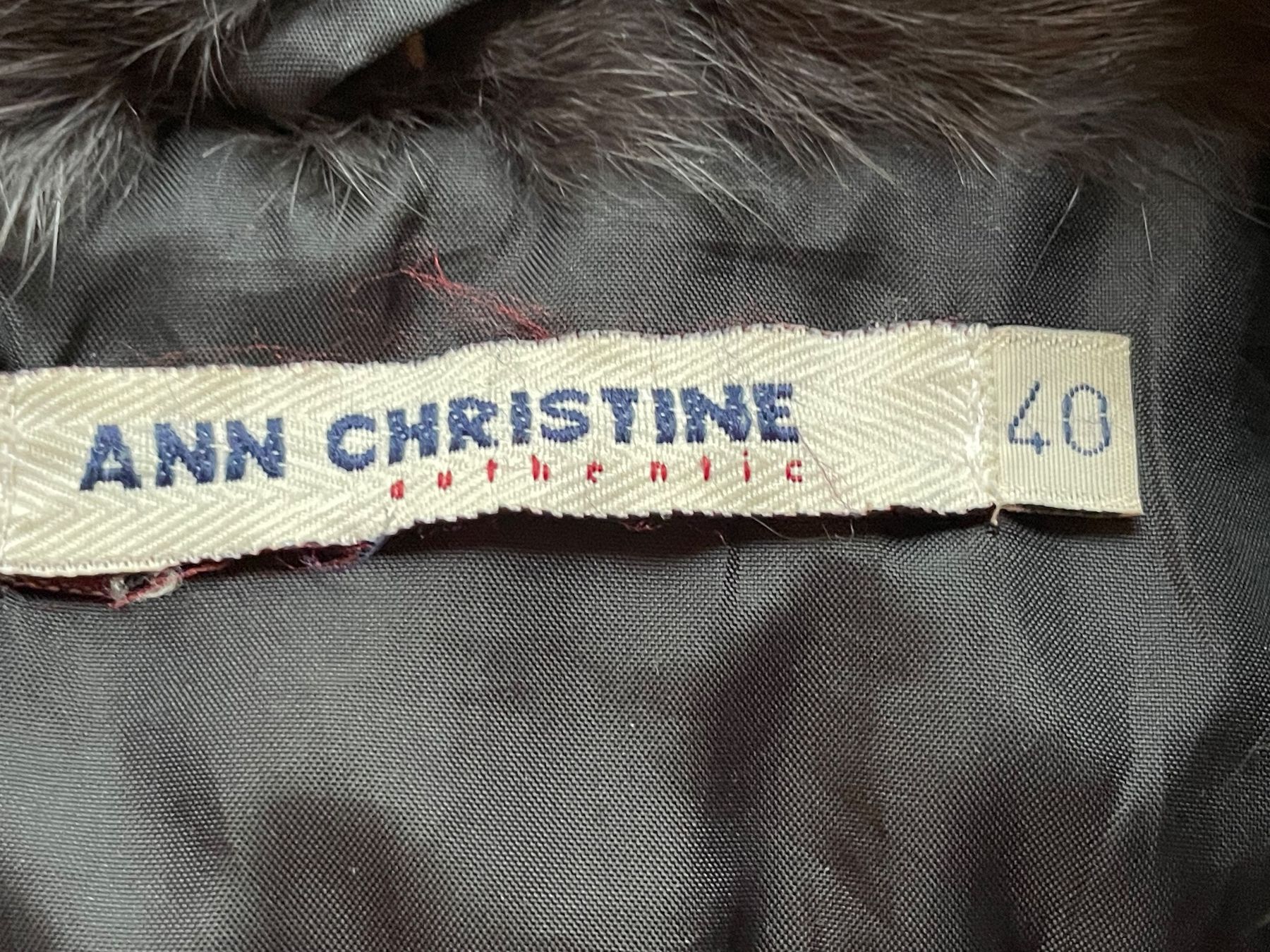 Giacche: Eleganter Wintermantel Jacke Grösse 40 – Usato da Klingnau venduto da Quasimondo 2