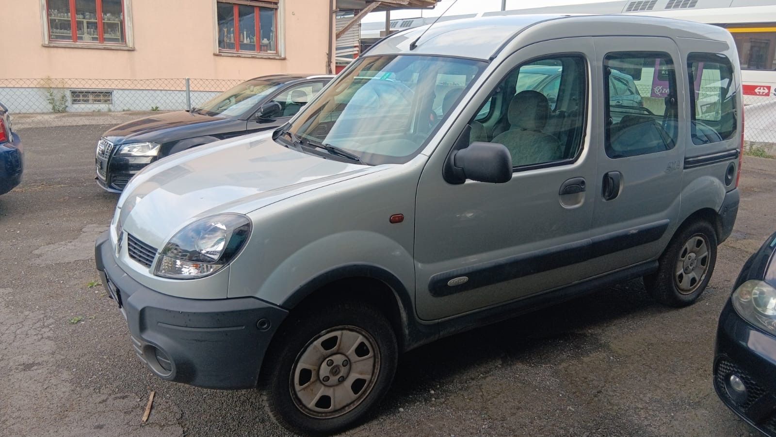 Renault Autos: RENAULT Kangoo 1.6 4x4 – D'occasion à Rebstein par TonyRasta-Autohandel 2