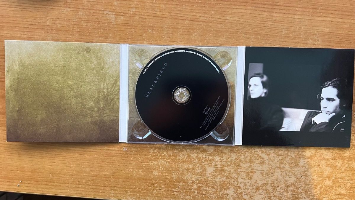 CDs: Blackfiel - Same / UK-Press. 2006 - Digipak – Gebraucht aus Gais von soundcave57 3
