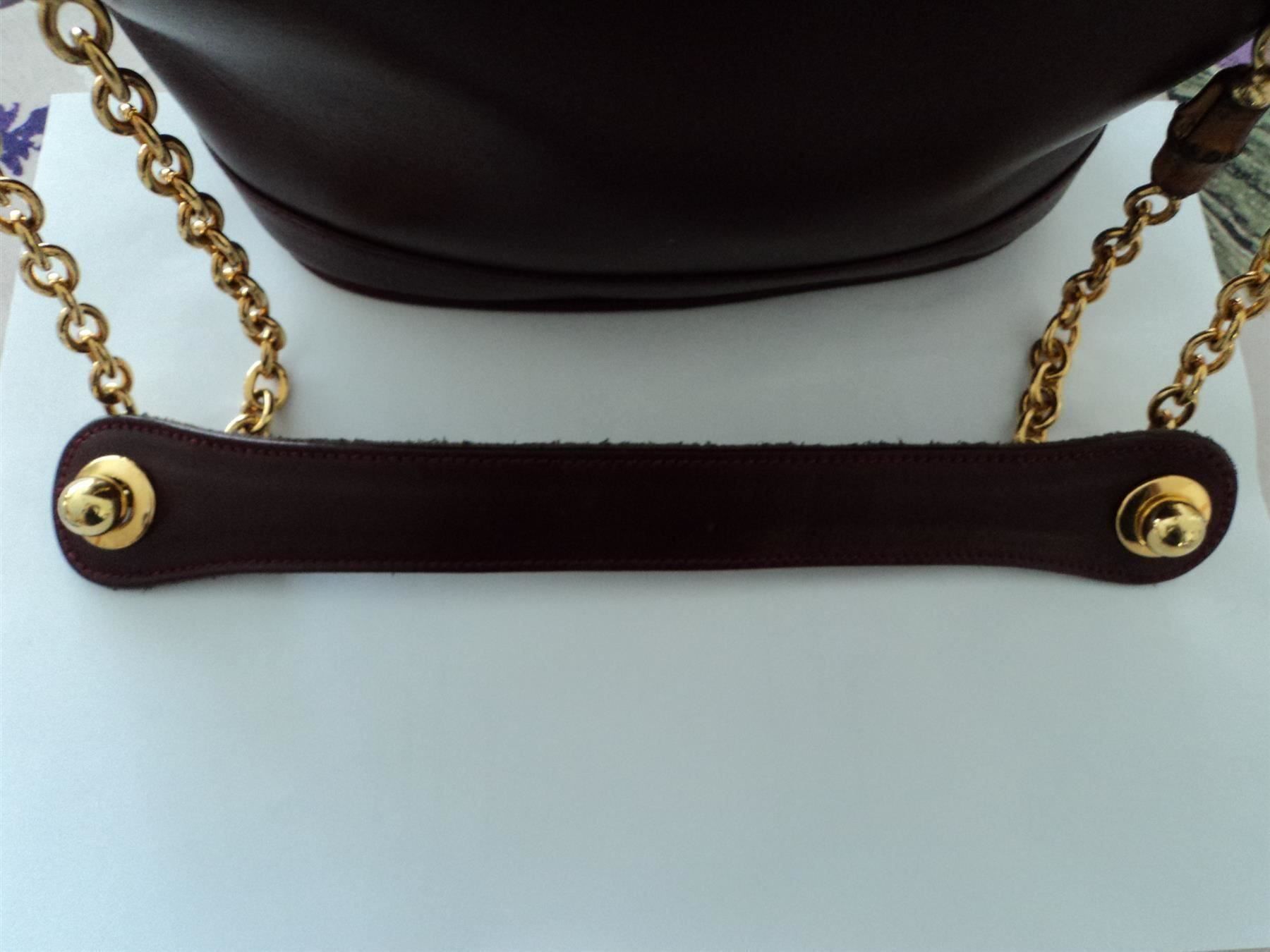 Gucci Borse da donna: Gucci Vintage Bordeaux Ledertasche – Usato da Basel venduto da maripas17 2