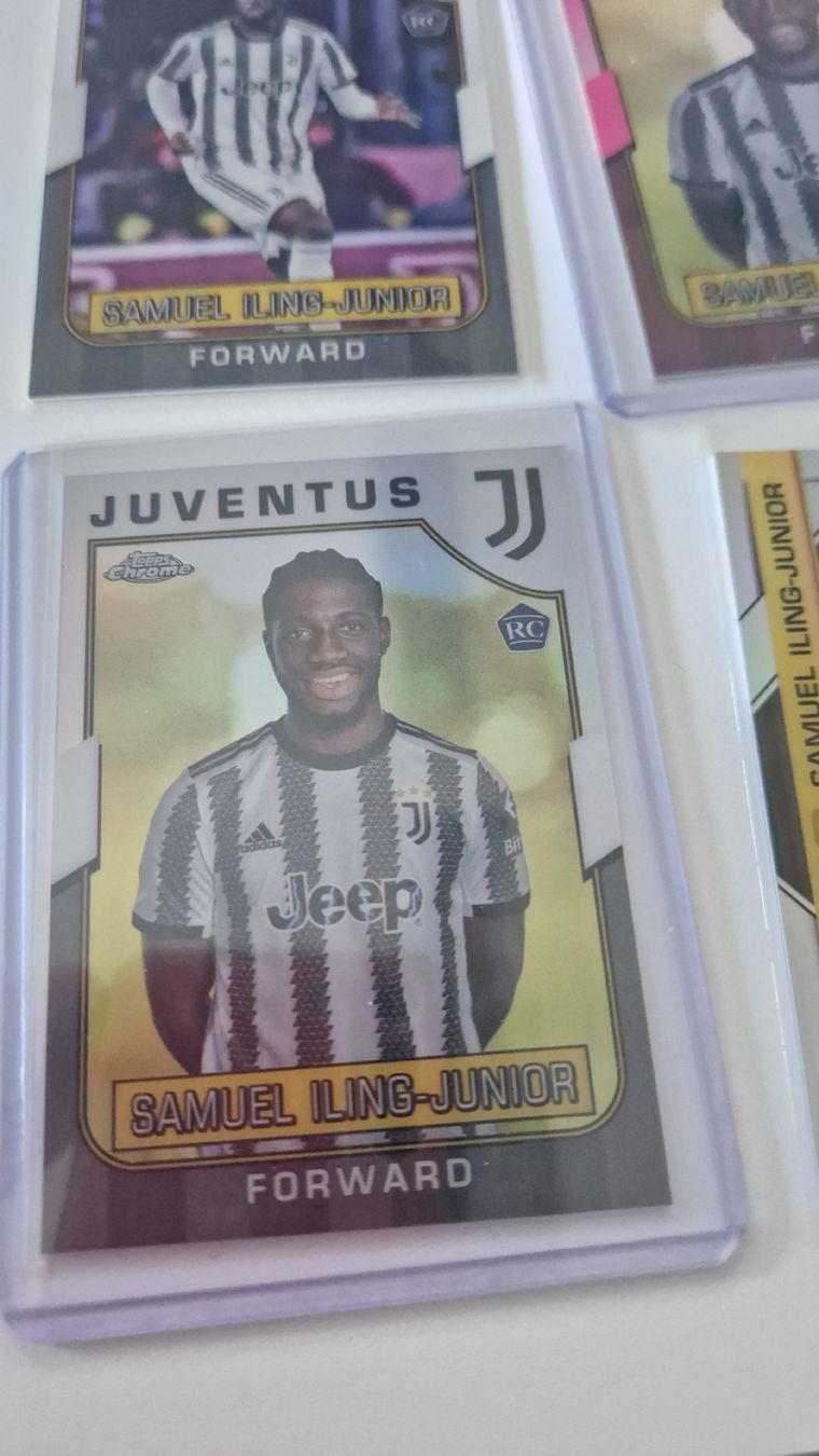 Topps Carte collezionabili: Juventus Samuel Iling-Junior Karten Set, Top Zustand! – Nuovo (secondo la descrizione) da Zürich venduto da limmatschwimmer 3