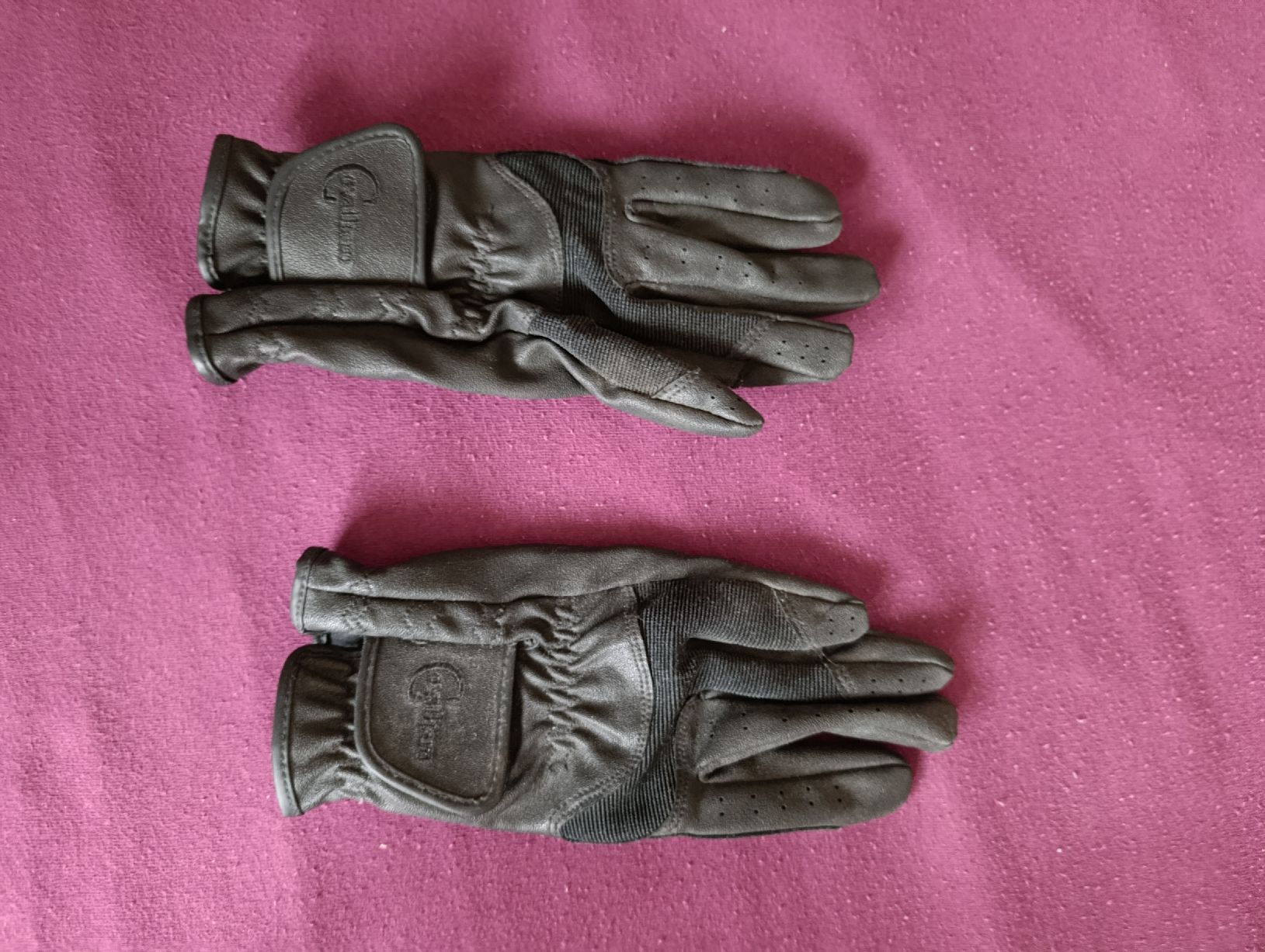 Guanti: Gants d'équitation enfant – Usato da Courtelary venduto da mitounet