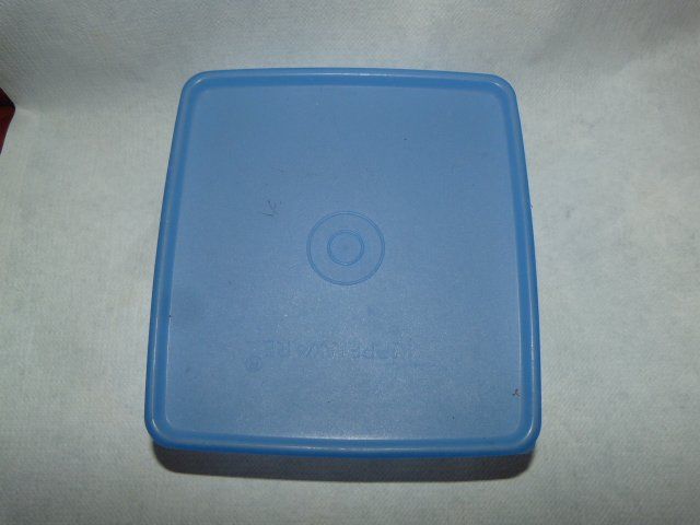 Tupperware Behälter & Ähnliches: Tupperware Behälter, 400ml – Gebraucht aus Nunningen von Ave51 1