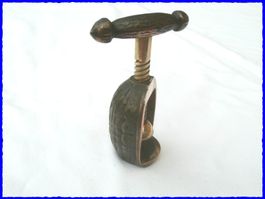 antiker NUSSKNACKER - Art Deco um 1920 - Wiener Bronze