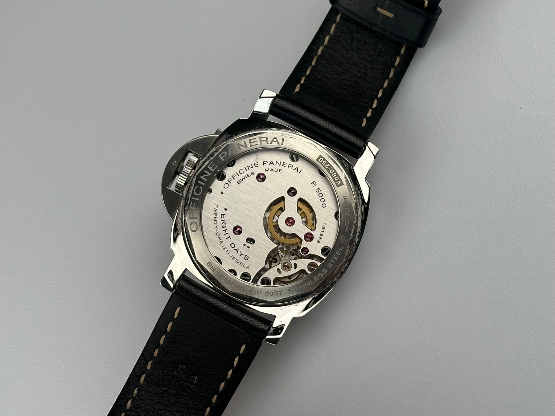 Panerai Orologi: Panerai Luminor Base 8 Days Ref. PAM00560 im Fullset – Usato da St. Gallen venduto da TrokulWatches 3