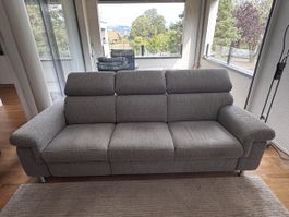 Sofa grau mit Aufklappfunktion guter Zustand