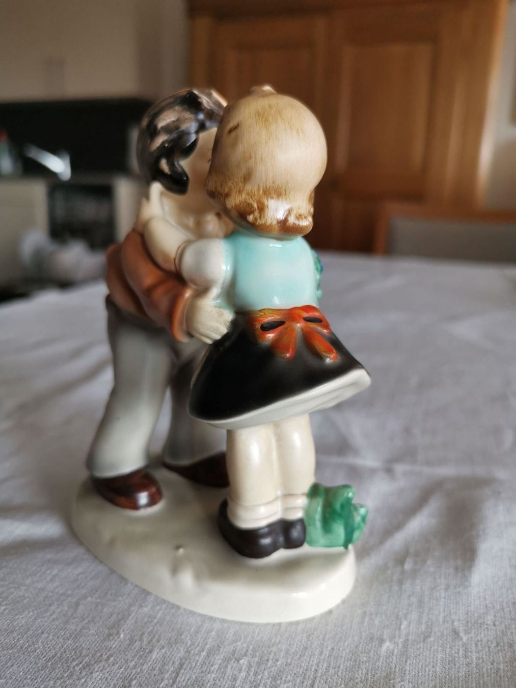 Statuette: Kindergruppe "Erste  Liebe" – Usato da La Tour-de-Peilz venduto da minipuce123 2