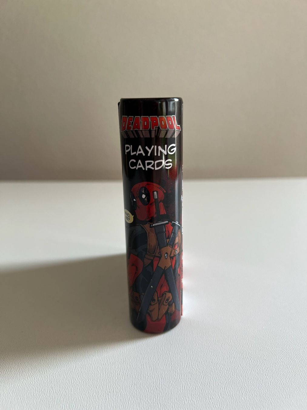 Karten: Cartes Deadpool avec étui en métal – Neu und originalverpackt aus Le Mouret von perfectbijou 1
