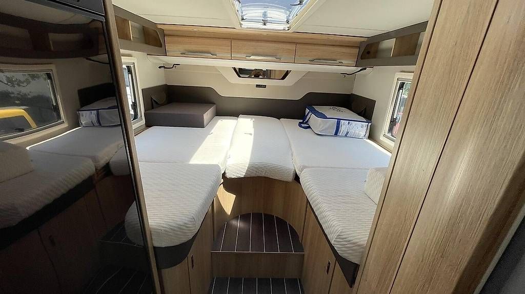 Camping Fahrzeuge:  Knaus Sky Ti Platinum Selection 650 MEG – Gebraucht aus Baar von ver_z7lm 4