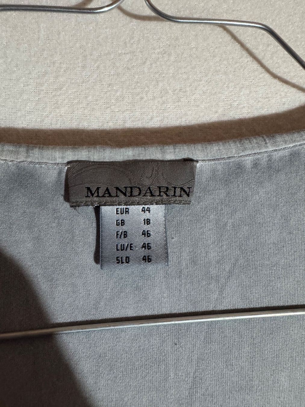 Kleider: Spezielles graues Kleid von Mandarin Gr. 44 – Gebraucht aus Grosswangen von second_hand_dress 1
