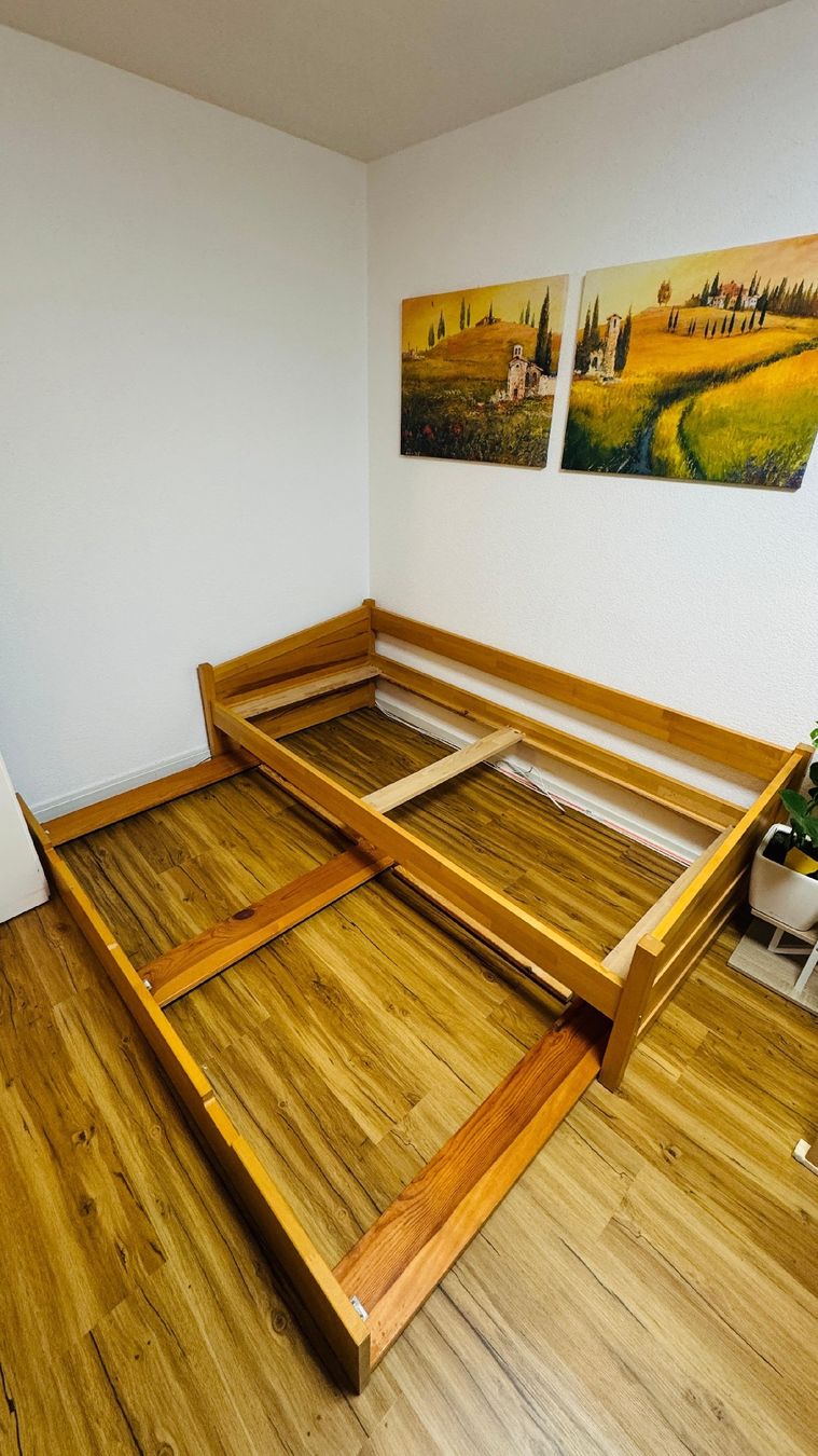 Betten: Daybed with pull-out bed and drawers wood good condition – Gebraucht aus Zürich von jei_mm88 1