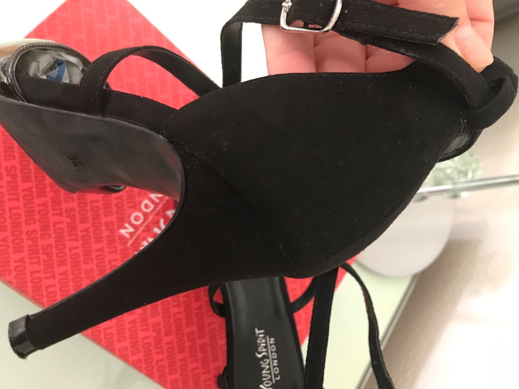 Scarpe da donna: elegante Sandalen, neuwertig – Usato da Dübendorf venduto da nela123 2
