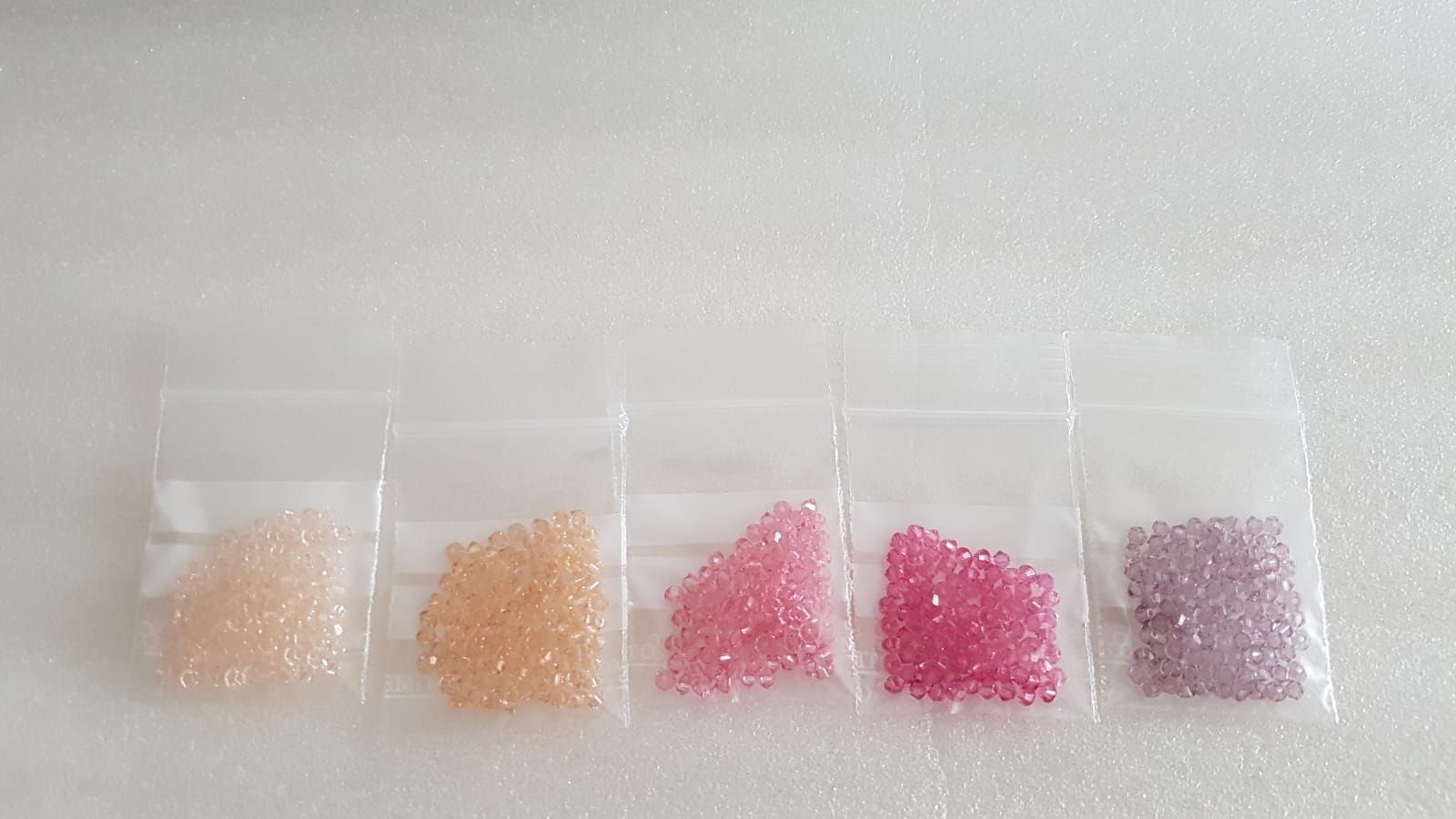 Perle (finte): Swarovski 5328 Bicone 3mm,50St. – Nuovo (secondo la descrizione) da Zürich venduto da ata_c8nh 3