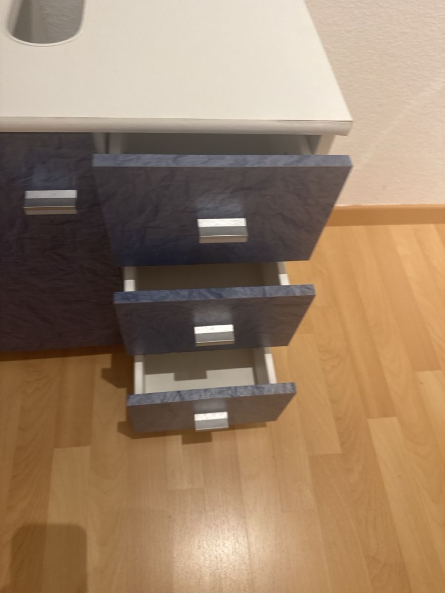Badezimmermöbel: Waschbeckenunterschrank – Gebraucht aus Jona von roe_r9rx 3