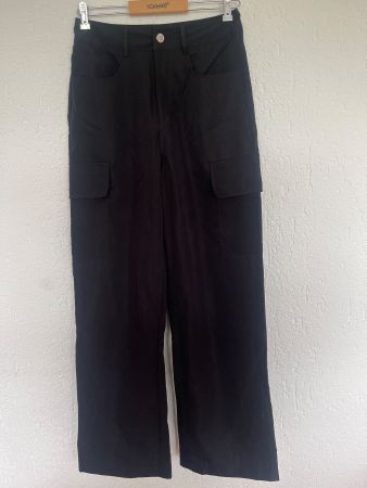 Schwarze Cargo Hose, Wide Leg, Grösse XS Top Zustand!