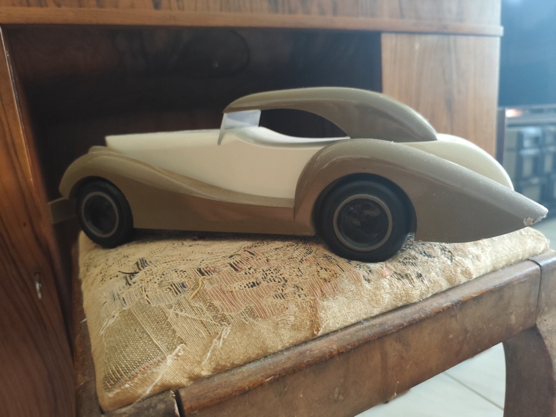 Modellini d'auto: Auto (holz) – Usato da minusio venduto da Birraio 6