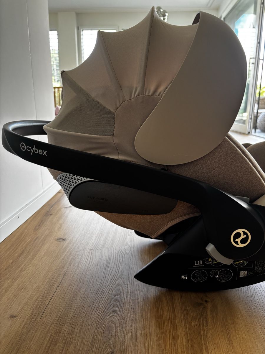 Cybex Seggiolini per auto: CYBEX Cloud T i-size Plus in almond beige  – Nuovo (secondo la descrizione) da Küsnacht ZH venduto da gin_sf6s 5