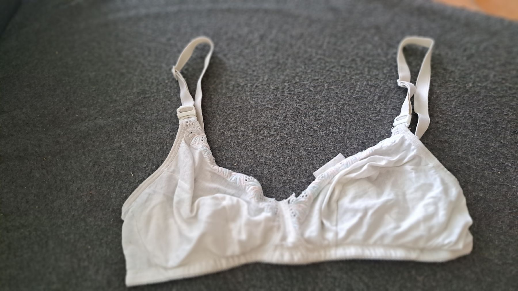 Sonstige Unterwäsche: Still-BH, Grösse ca 70B, Weiss. – Gebraucht aus Riehen von Chimpara 3