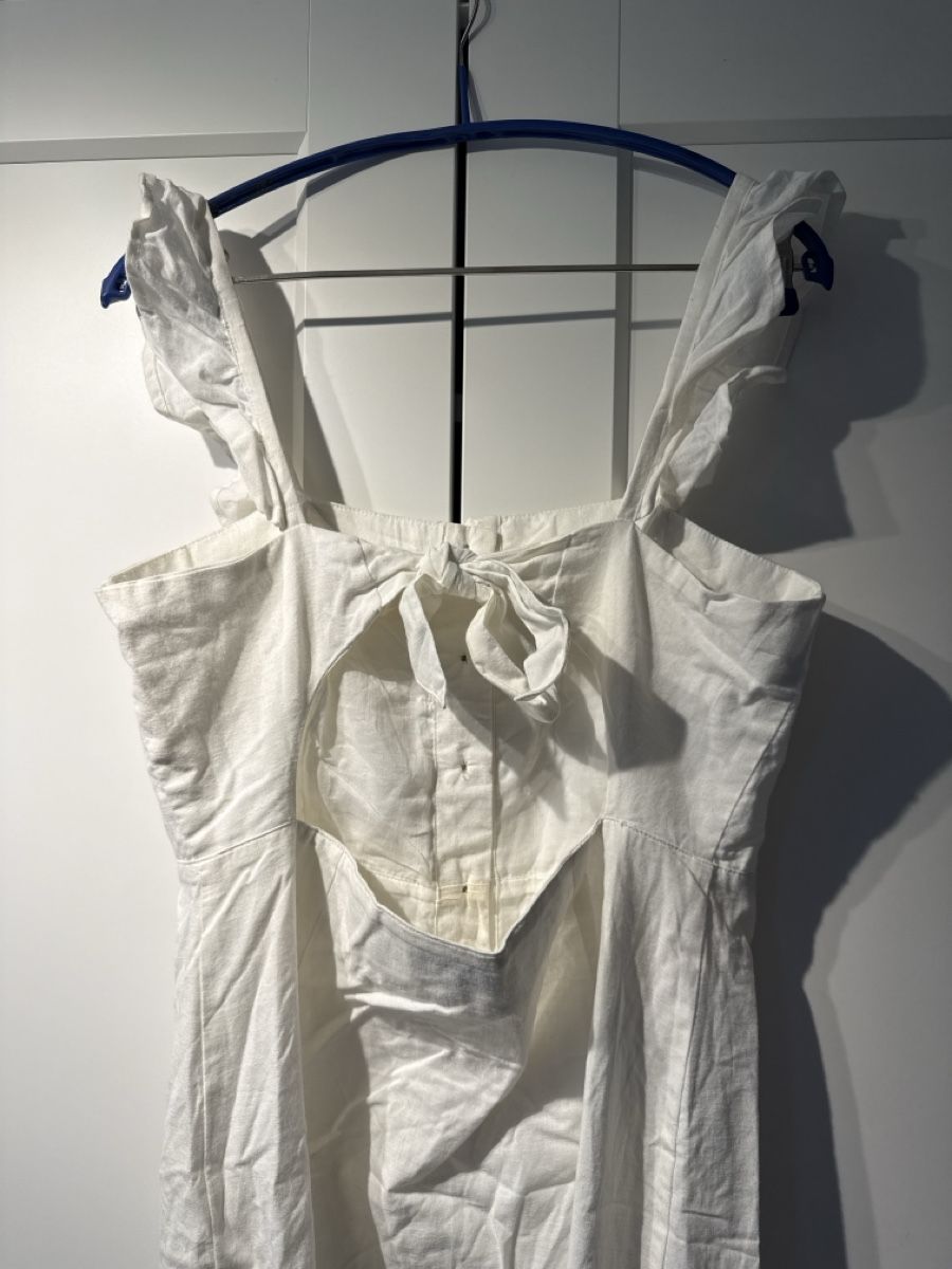 Vestiti: Weisses Kleid mit Rüschen  – Usato da Kirchberg SG venduto da kiki1402 1