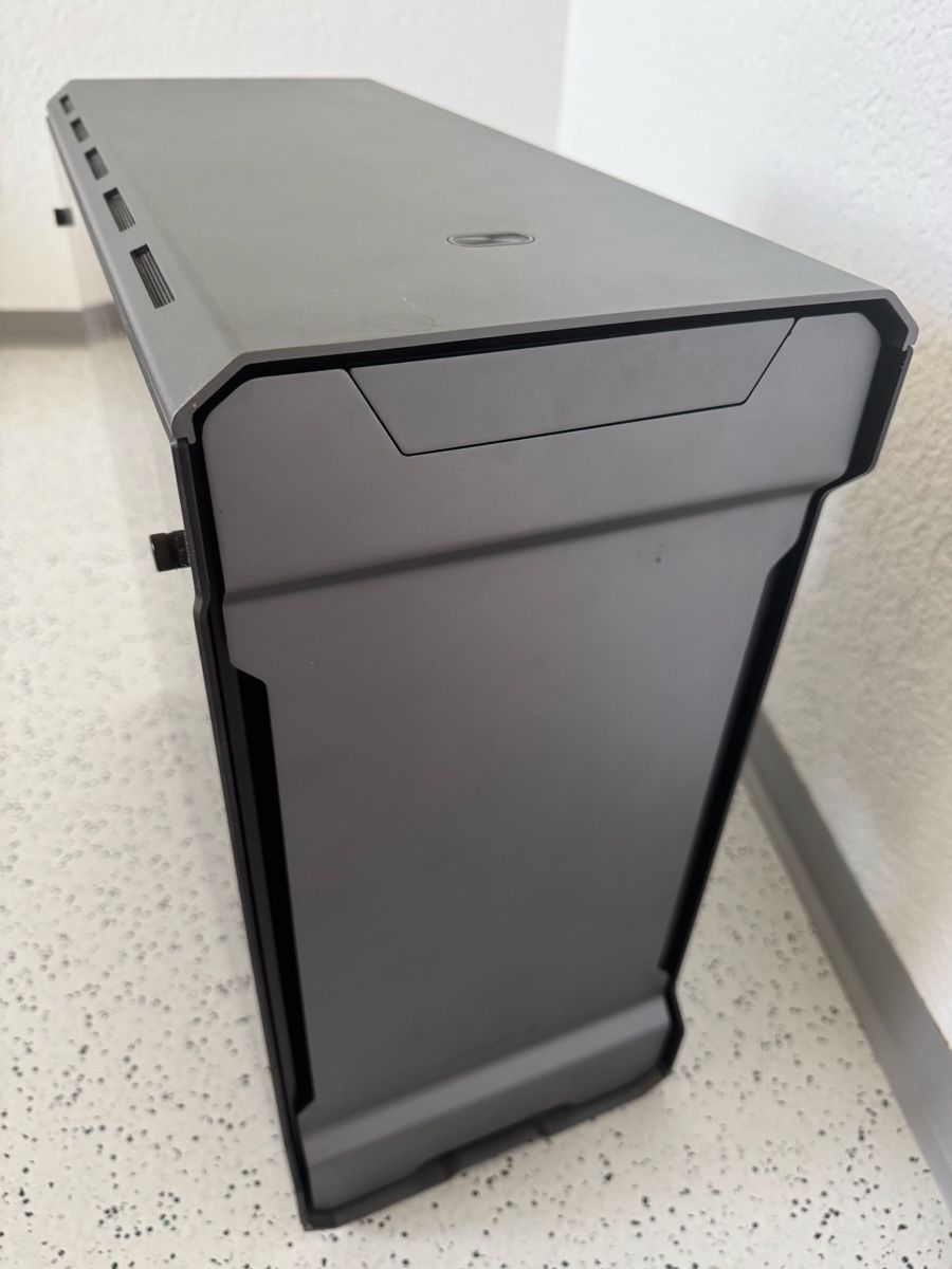 Phanteks Gehäuse: PC Gehäuse Phanteks – Gebraucht aus Schmerikon von redrabu 1