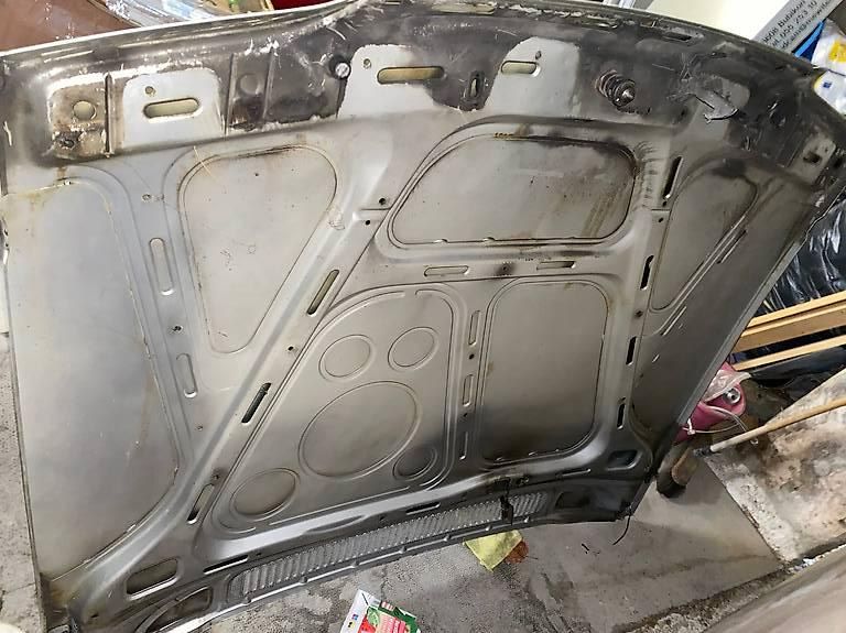Tutti pezzi di ricambio auto: Opel Senator A Haube – Usato da Bern venduto da bieter-1 1