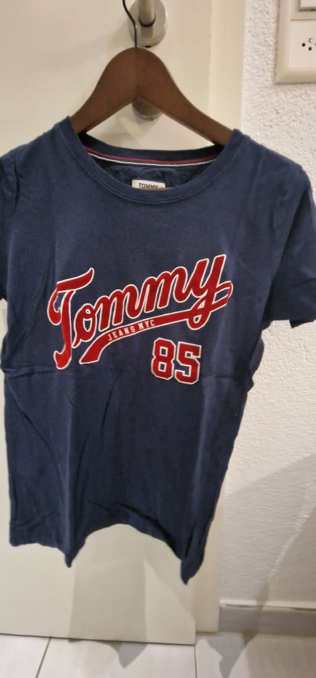 Tommy Hilfiger Lotti di vestiti: Tommy Hilfiger – Nuovo (secondo la descrizione) da Oftringen venduto da bin_2wk8 2