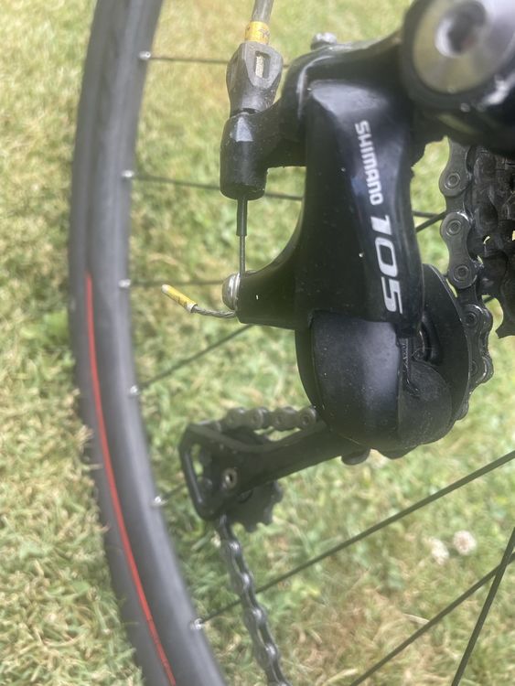 Scott Vélos: Scott Addict 20 Disc Rennrad, Shimano 105, Garmin Pedale  – D'occasion à Brittnau par Chiron0 2