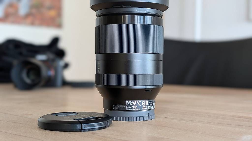 Sony Obiettivi: SONY FE 24-240mm OSS – Usato da Menzingen venduto da S.F.T 2