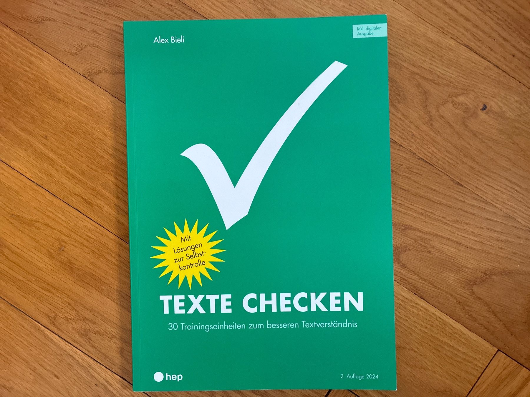 Libri: Texte Checken hep Verlag Alex Bieli – Usato da Zollikon venduto da mythenschloss