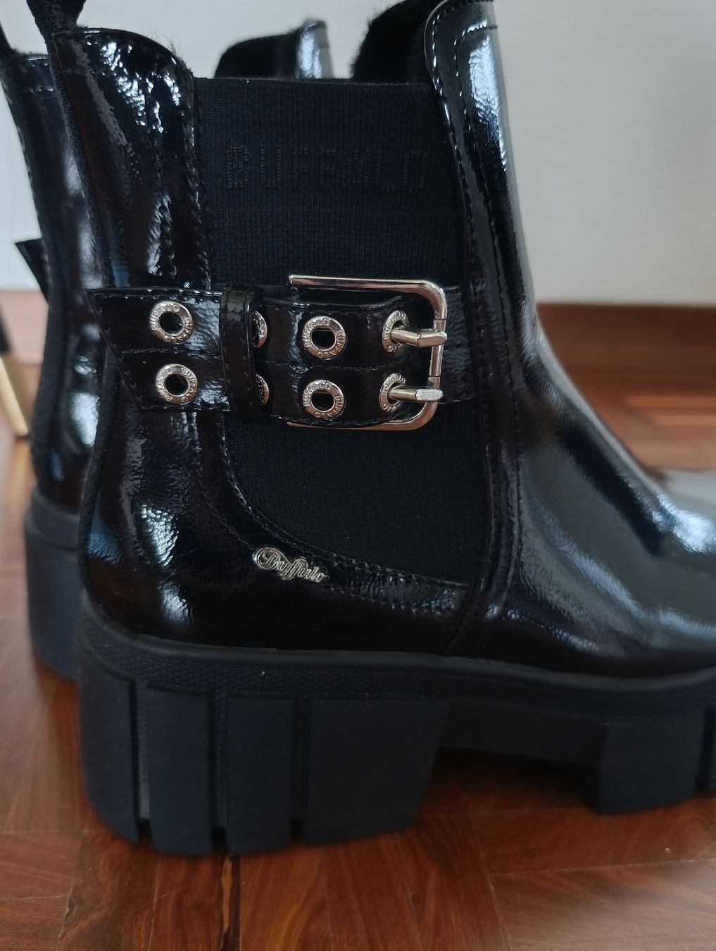 Buffalo Scarpe da donna: Boots Buffalo Gr.40 – Usato da Baar venduto da L.isa28 3